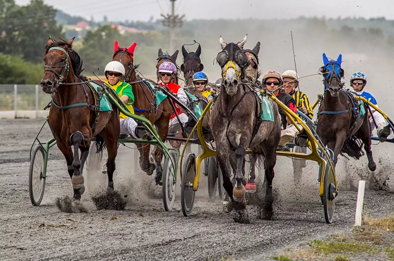 Klusácké dostihy v Bravanticích 2026