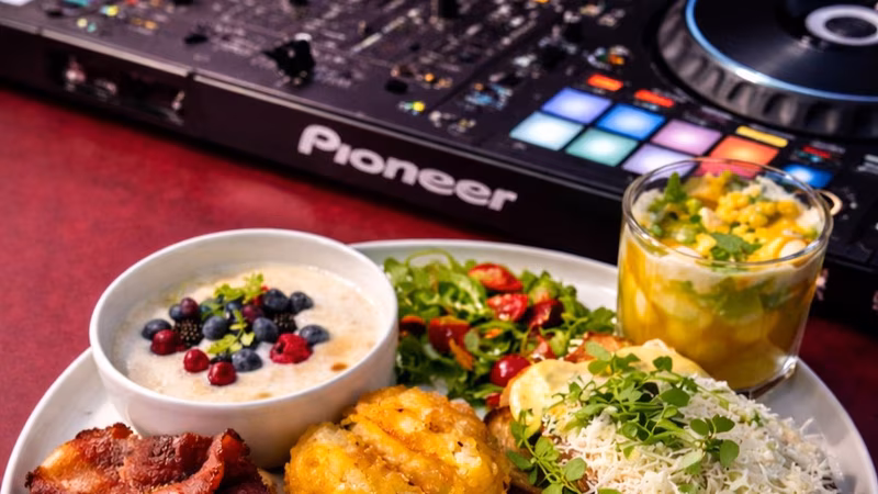 Brunch AMbient Beats: Oliver Heller