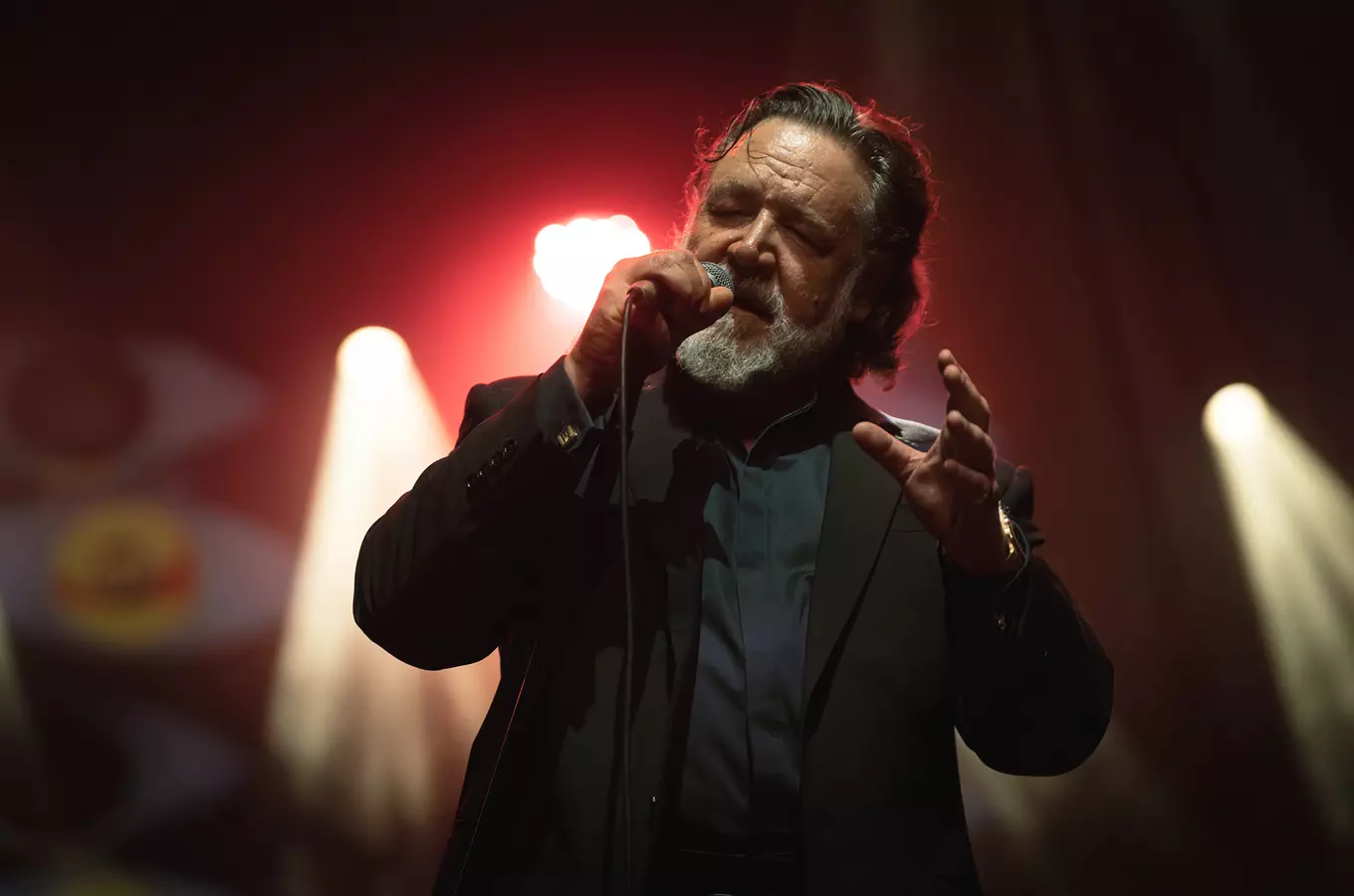 Russell Crowe – The Gentlemen Barbers