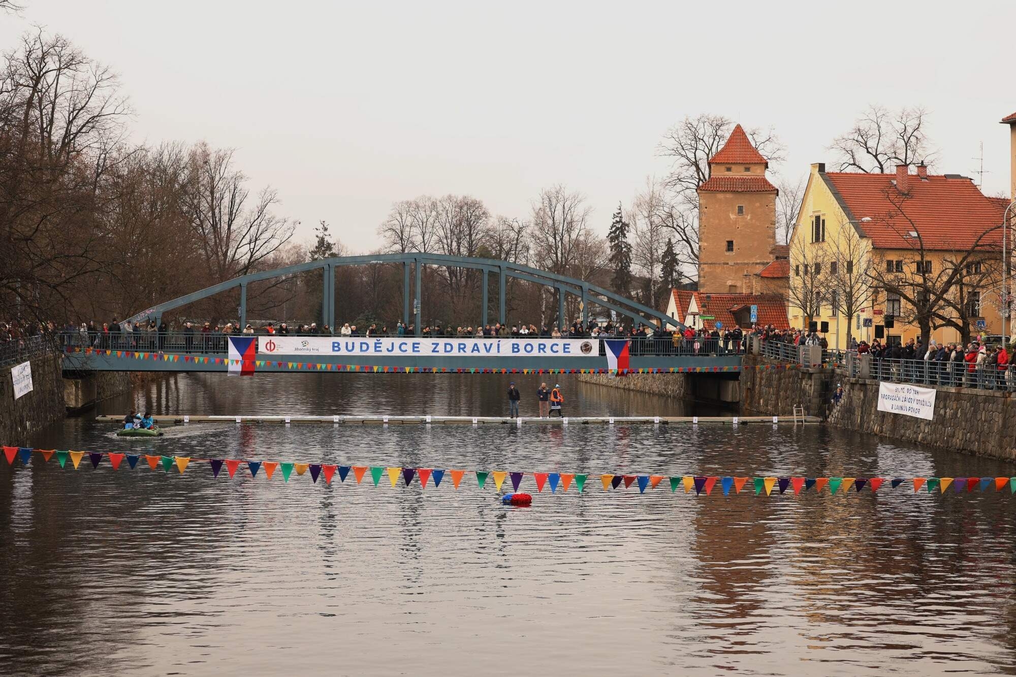 12. ročník Silvestrovského Lannova ponoru do Vltavy