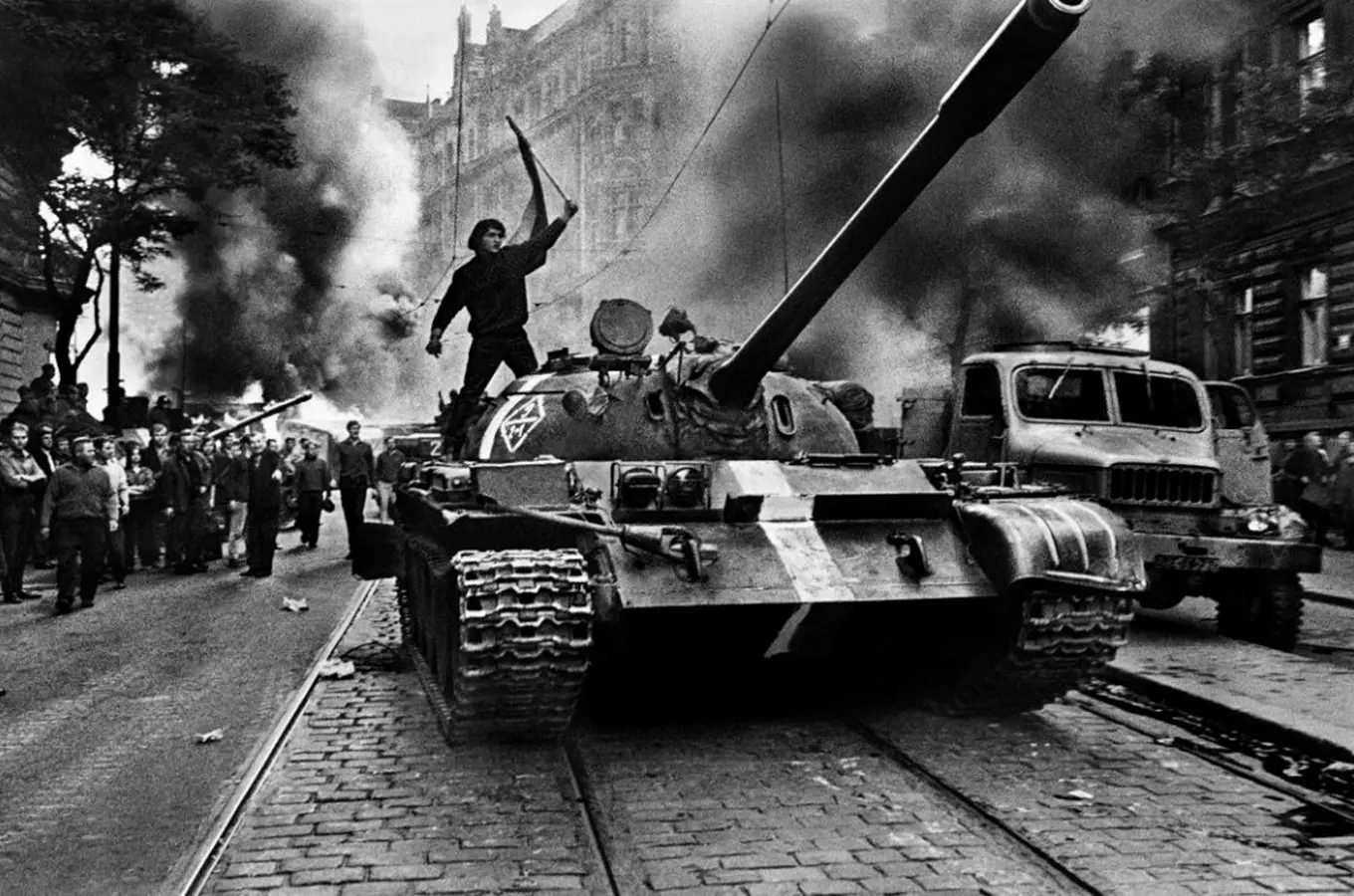 Josef Koudelka: Invaze 68 – výstava v Galerii Otakara Kubína v Boskovicích