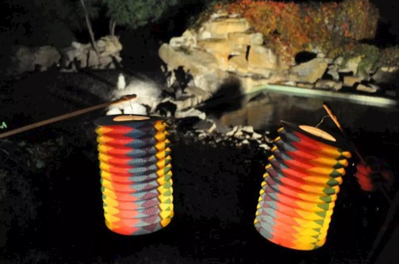Večerní lampionové prohlídky zoo a zámku Lešná
