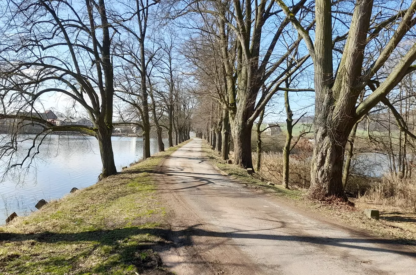 Za poklady Hořovicka z Třenic do Kařezu