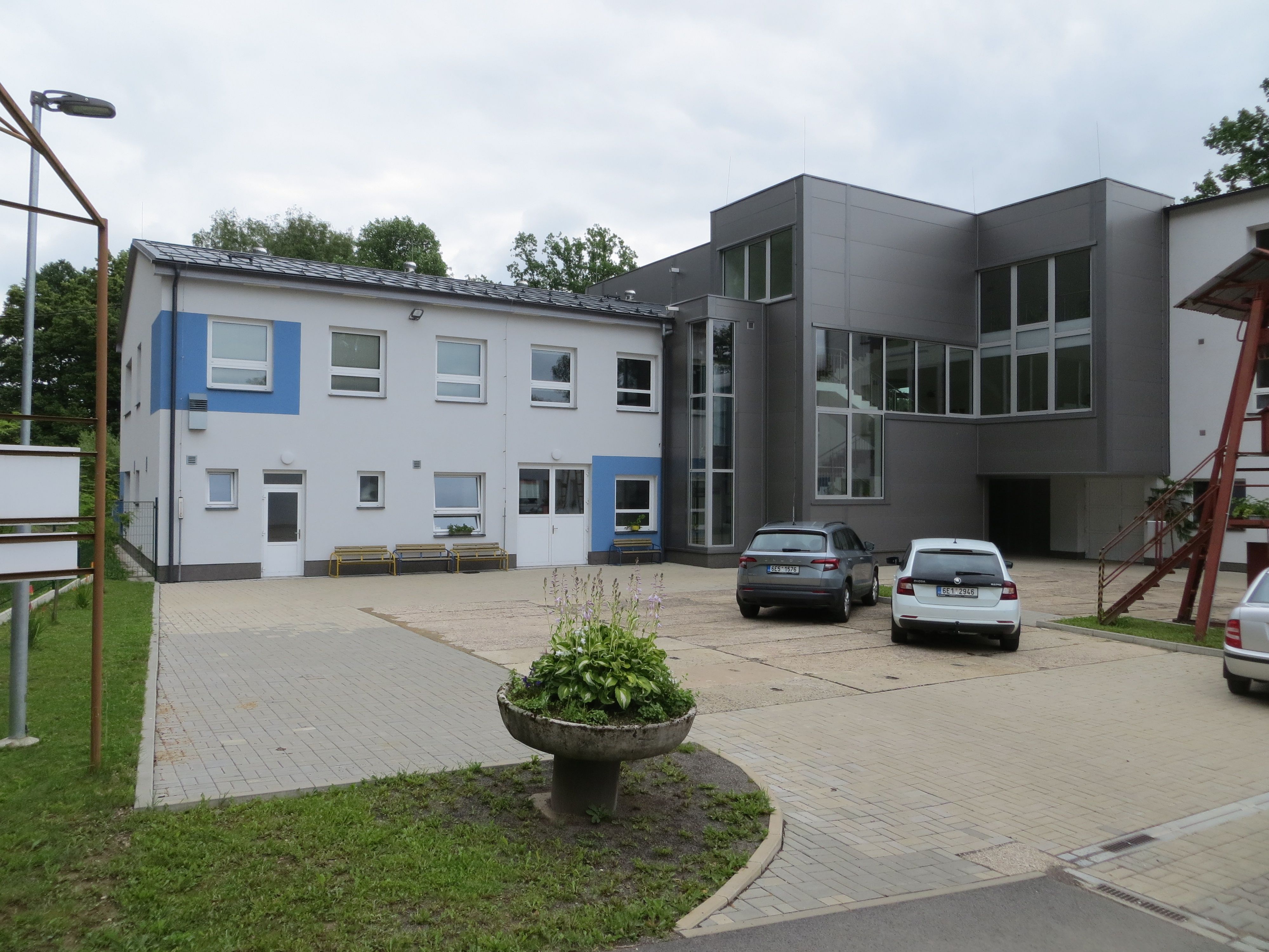 Den otevřených dveří – SOU