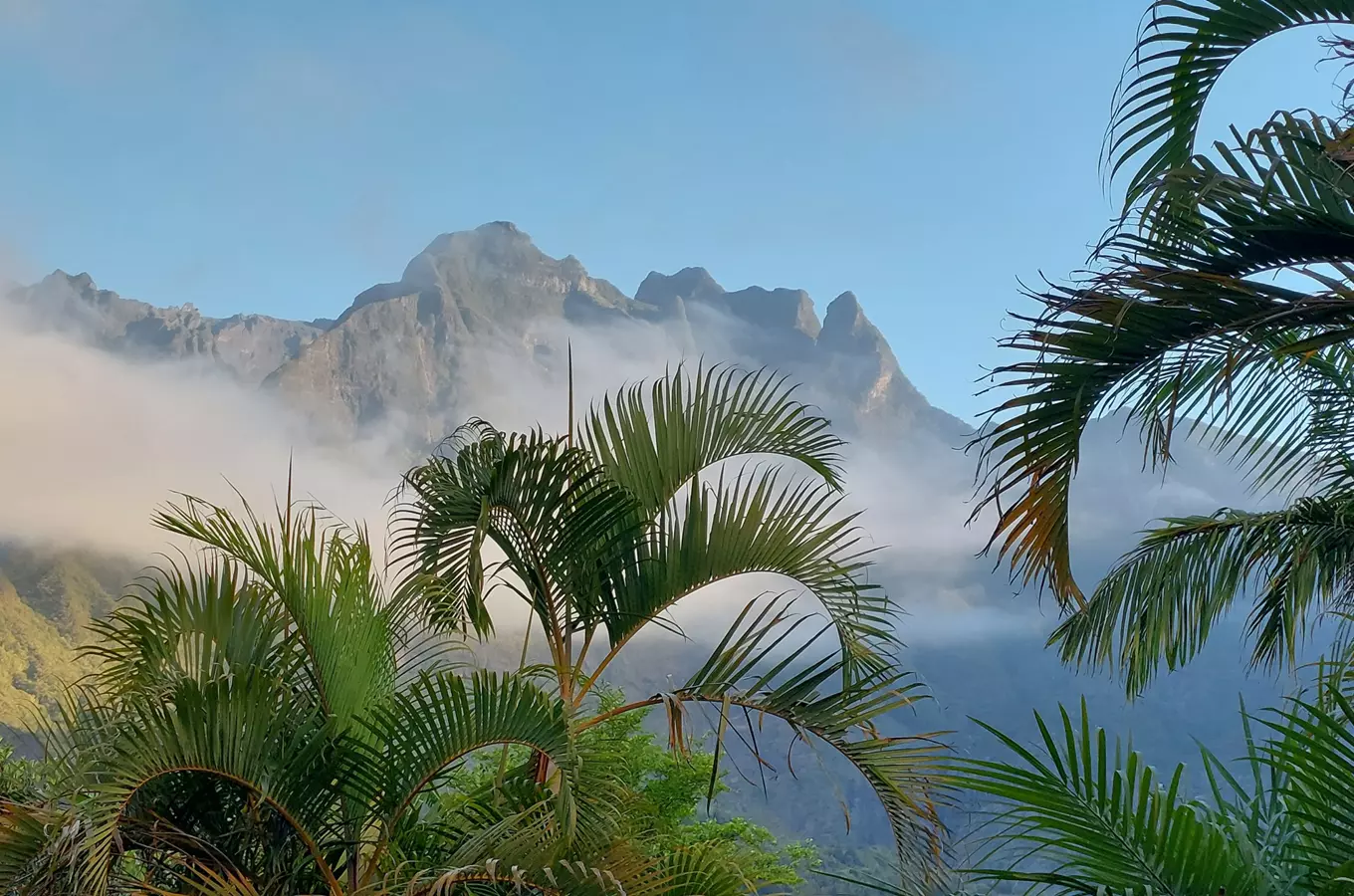 Réunion – pěšky a na těžko od severu k jihu