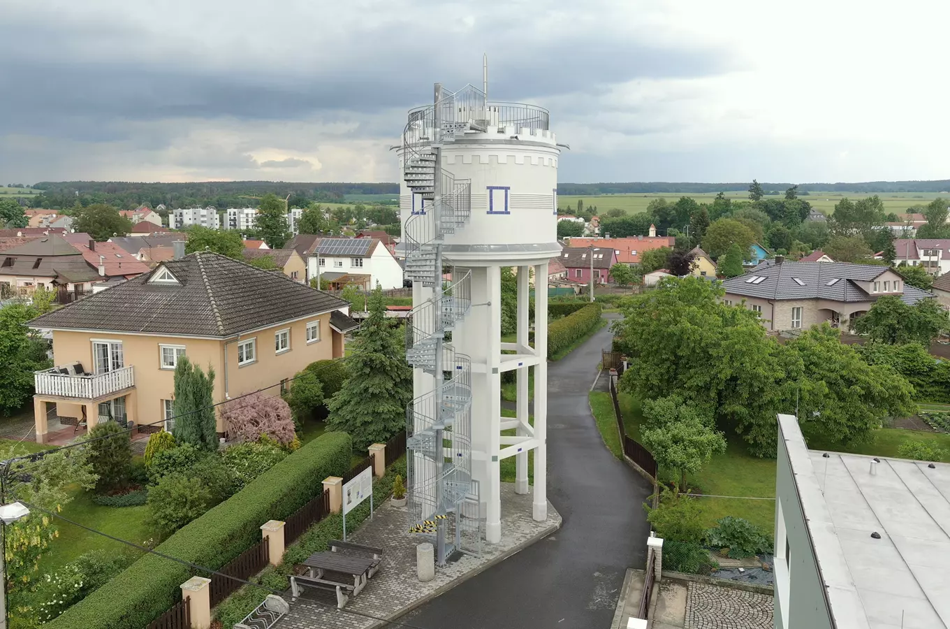 Věžové vodojemy na Plzeňsku – unikáty napříč republikou