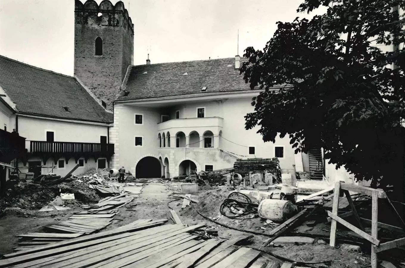 Ruce tvoří historii