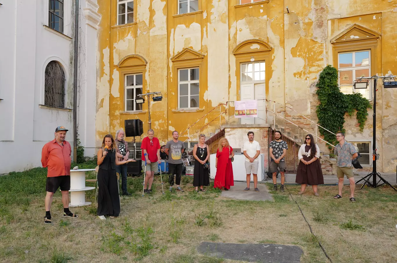 Umění do Znojma – výstava a sympozium současného umění
