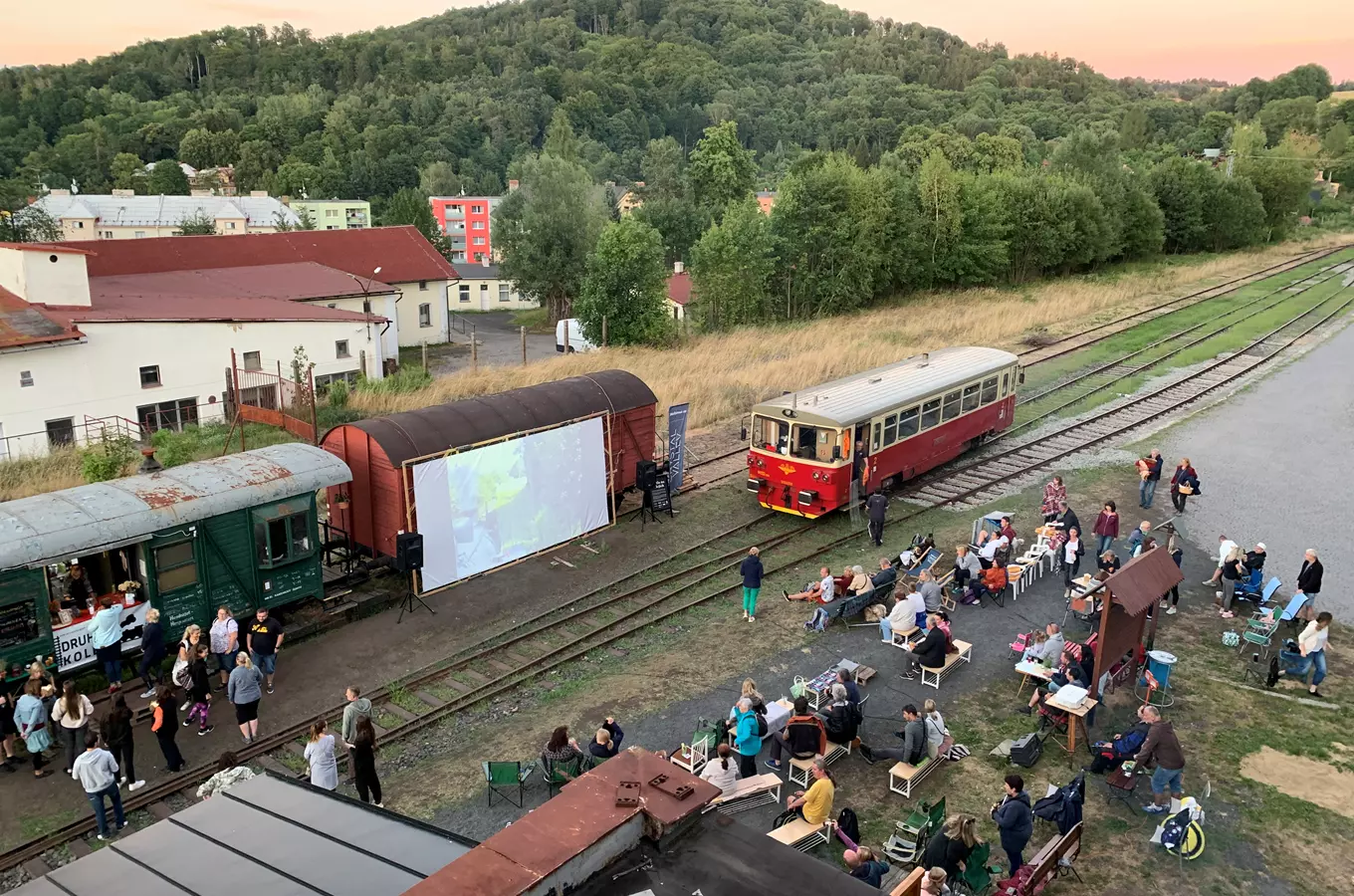 Sklářská lokálka Šenovka – Kamenický motoráček 2026