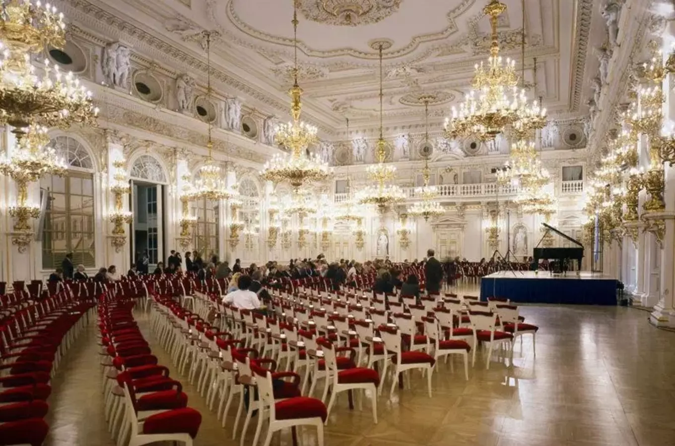 Koncert pro mír na Pražském hradě