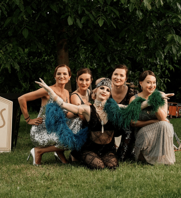 Novoroční koncerty – Swing band – Hot sisters
