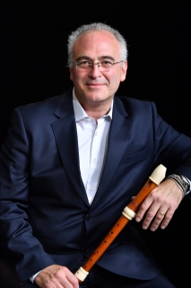 Hudební výlety 2026 - ASHLEY SOLOMON: TŘI PODOBY BAROKNÍ FLÉTNY
